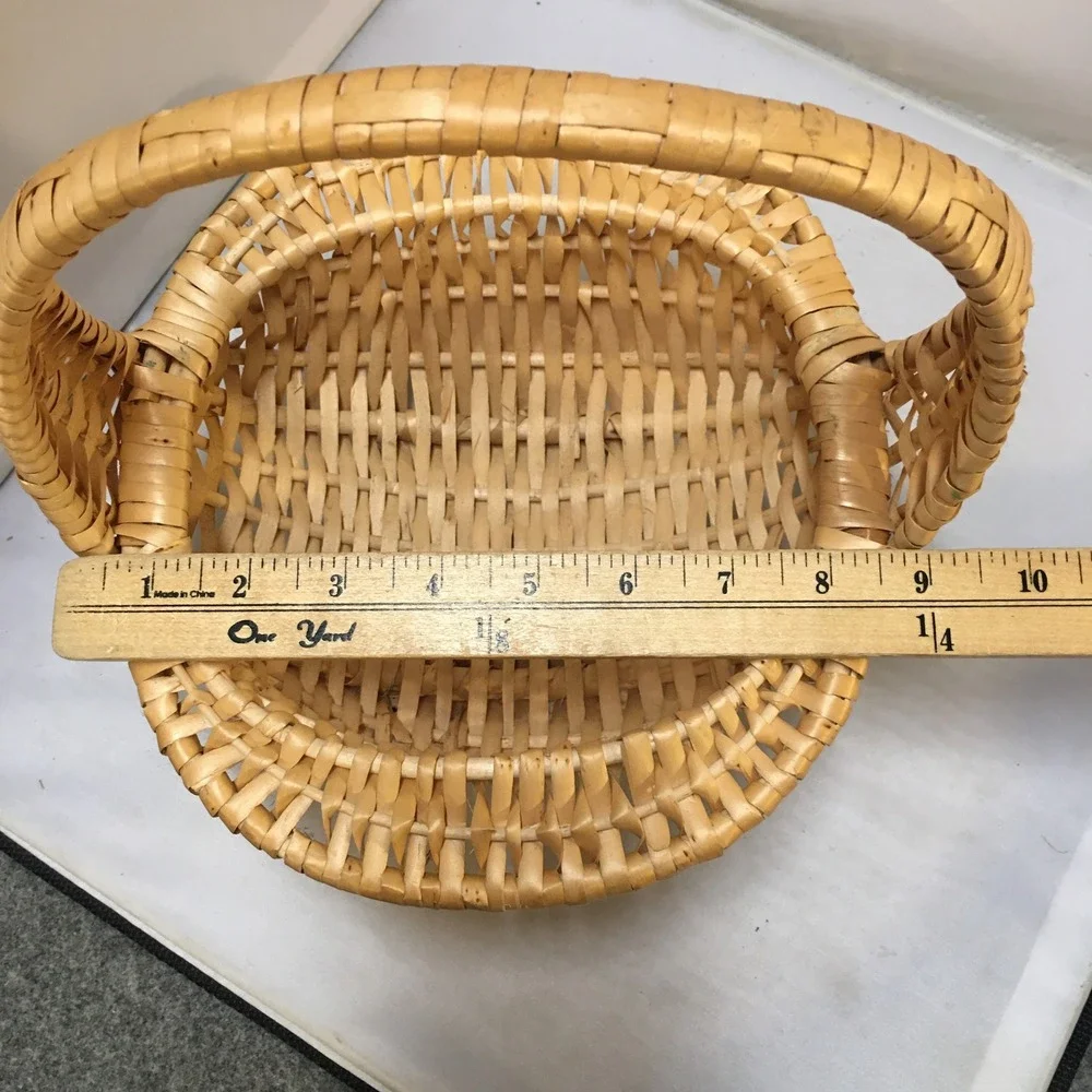 Woven Wicker Basket Home Decor OS Tan Round Handled Boho Storage Cottagecore